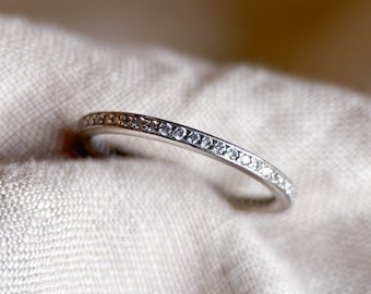 Vintage Diamond Eternity Band in 18k White Gold, Retro Ritani Jewelry from the 1990s - Timeless, Sustainable, @JewelryOnRepeat