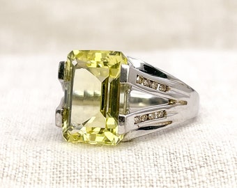 Vintage Citrine Gemstone Ring in Sterling Silver, Retro Jewelry from the 60s, 70s, 80s, 90s - Timeless, Sustainable, @JewelryOnRepeat