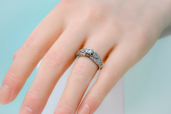 1.85Ctw Round Cut White Diamond 14K White Gold Finish 925 Sterling Silver Halo Women/'s Wedding Ring