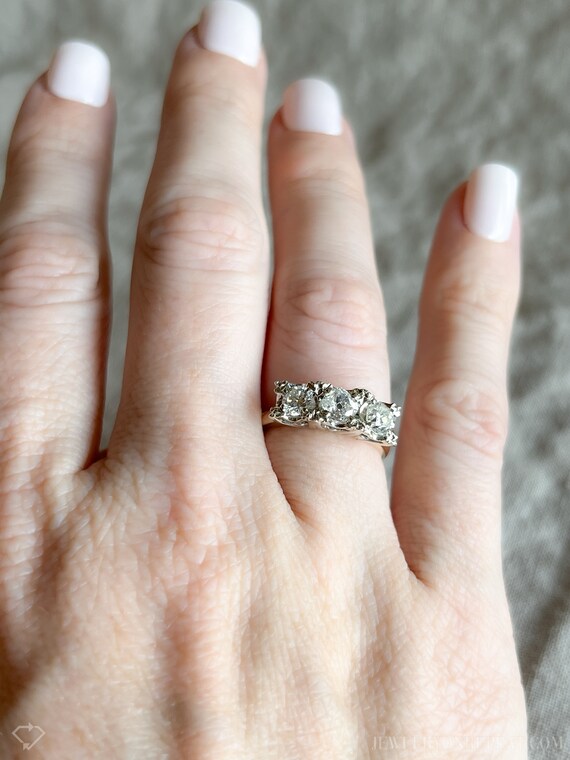 Vintage Diamond Three Stone Engagement Ring in 14… - image 3