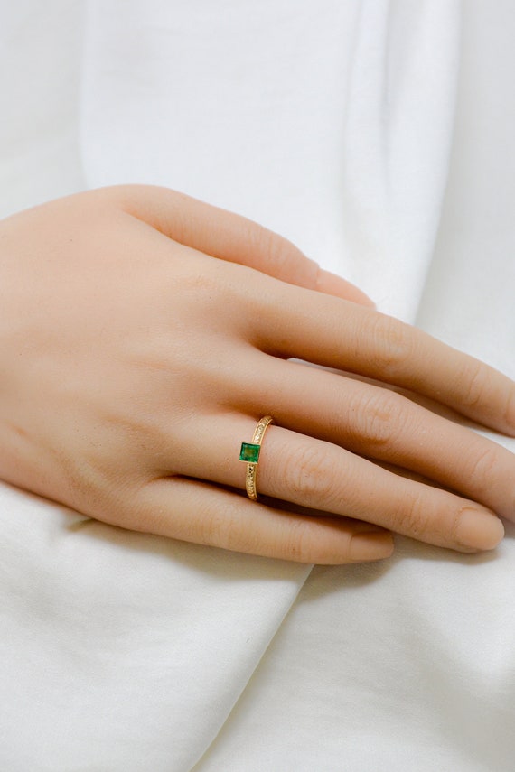 Emerald Ring, Gold Filigree Square Bezel Green Eme