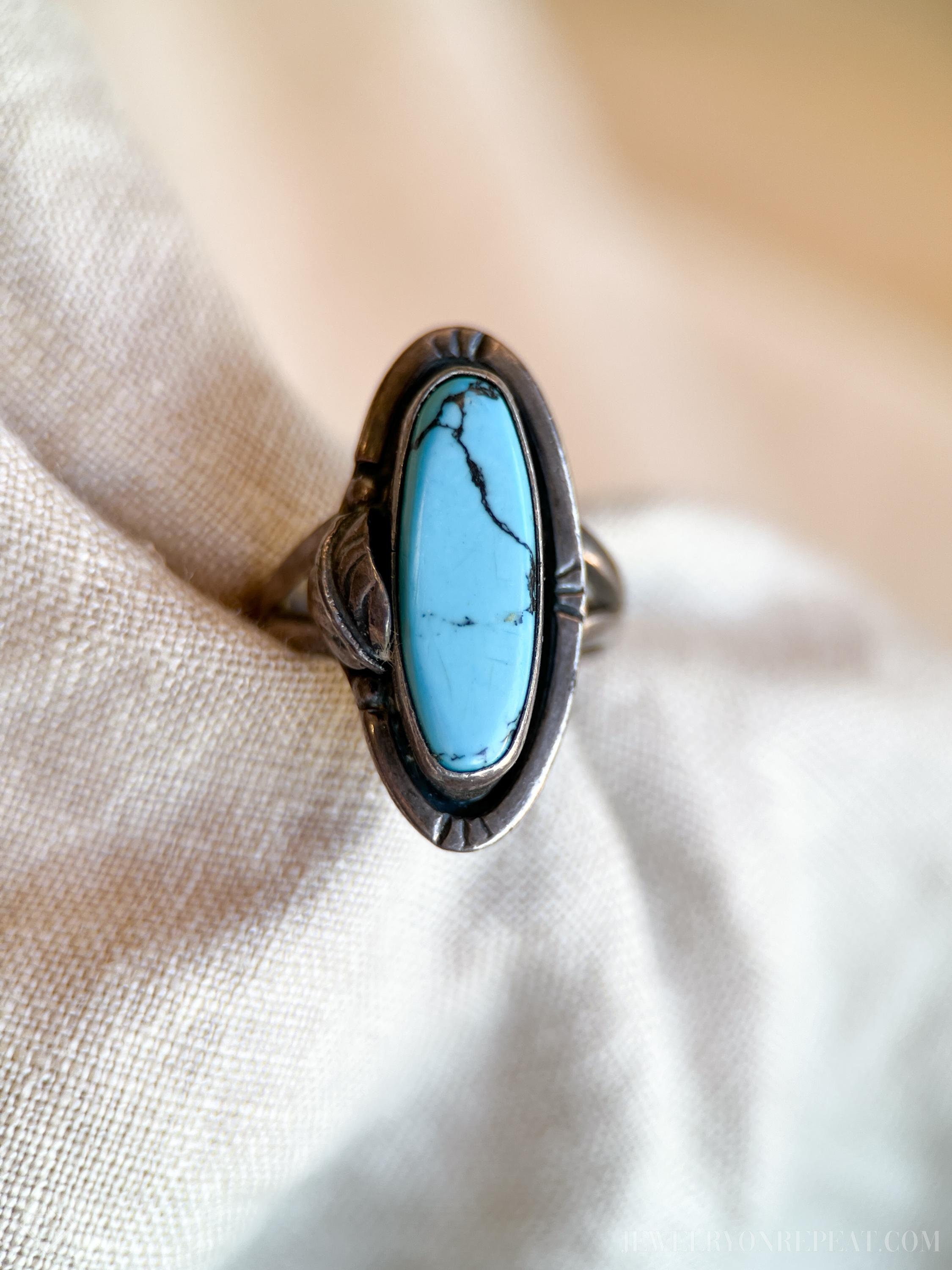 Vintage Turquoise Gemstone Ring in Sterling Silver, Retro Jewelry from the 60s, 70s, 80s, 90s - Timeless, Sustainable, @JewelryOnRepeat