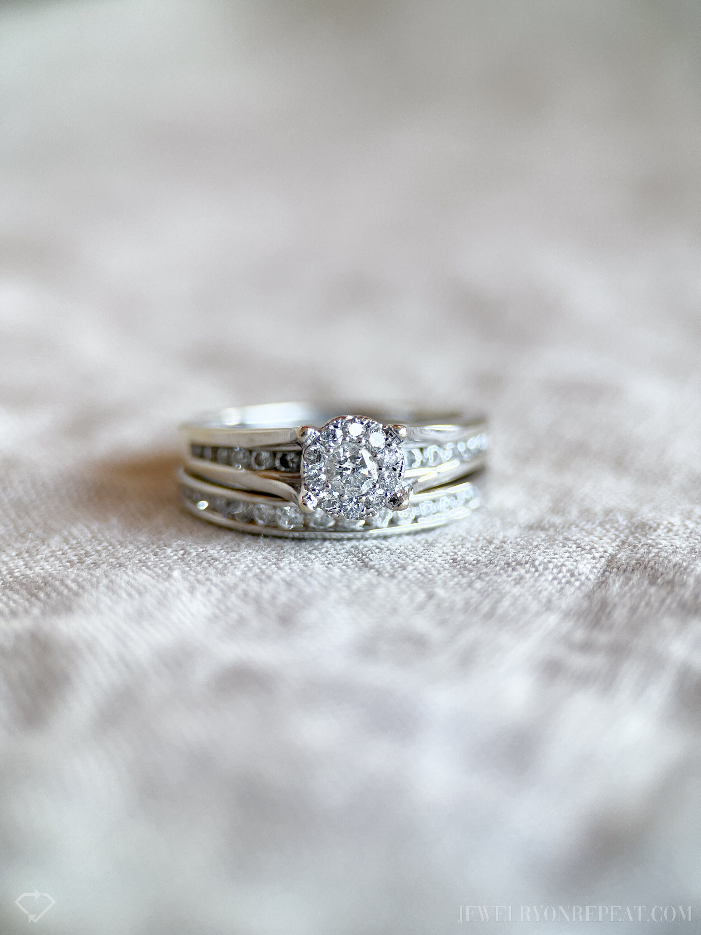Vintage Diamond Engagement Ring, Round Cut, 14k White Gold, 2000s Halo ...