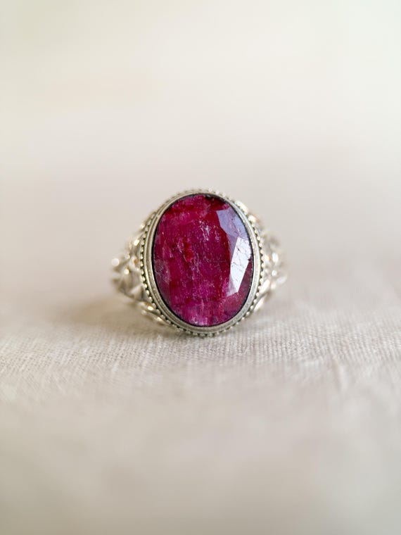 Vintage Sterling Silver Ruby Statement Ring - Fac… - image 2