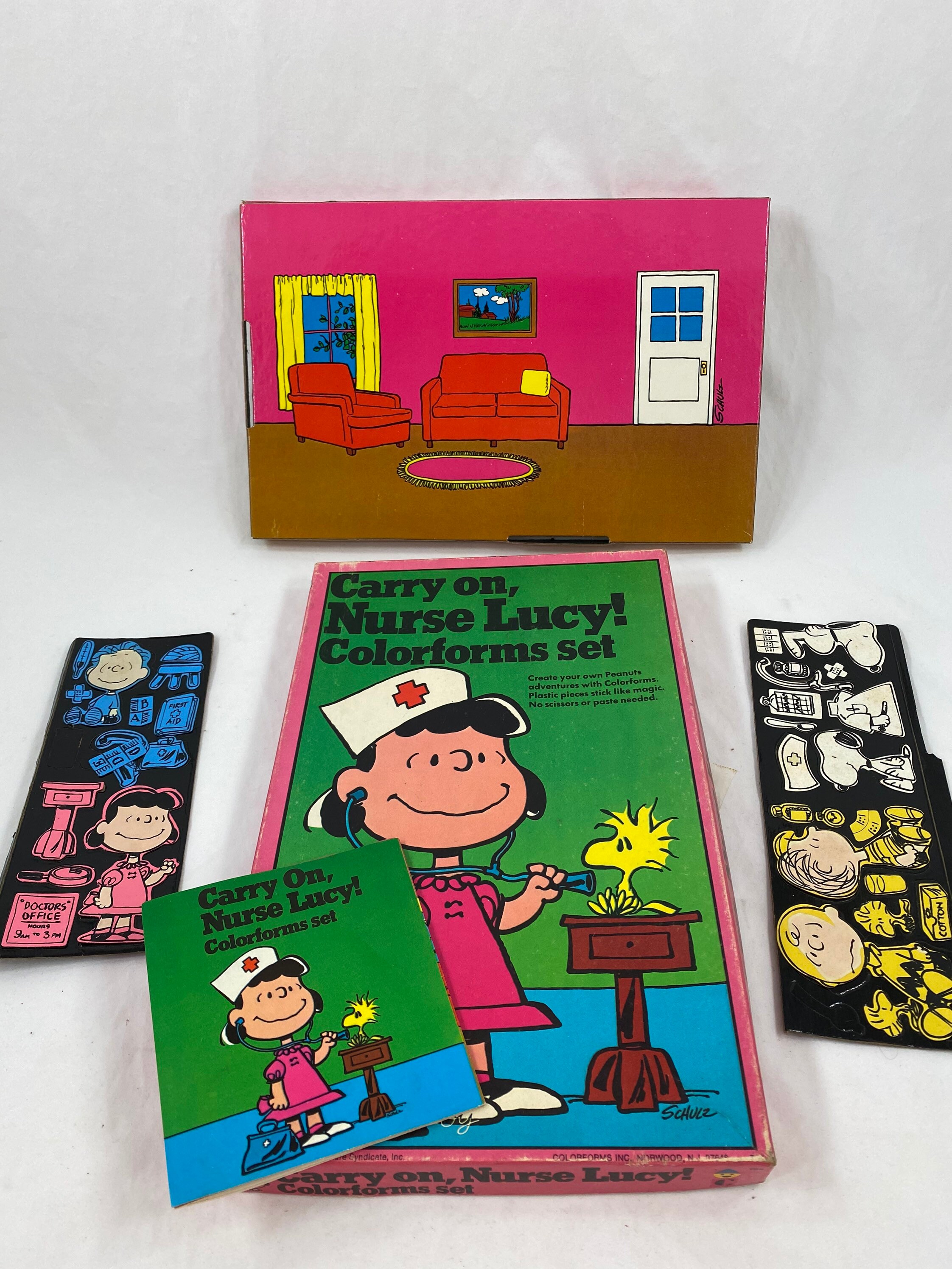 Vintage Colorforms Play Set Carry On 