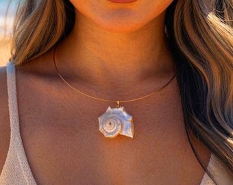 Naszyjnik choker z muszli konchowej