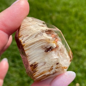Amphibole Quartz Tower | Angel Phantom Quartz | Red Phantom Quartz Crystal | Inclusion Quartz | Joaquim Felicio Brazil