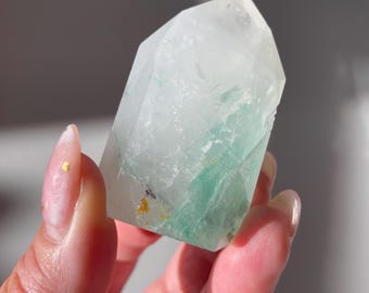 Malachite in Quartz Tower Brazilian Quartz