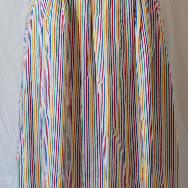 1980s Vintage -- Over the Rainbow Skirt -- Medium