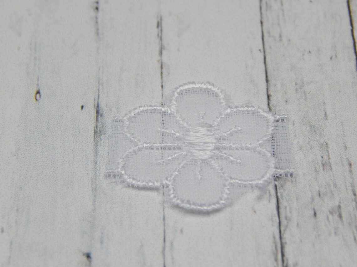 Embroidered Daisy Lace White Flower Lace Trim Pack of 20 Etsy