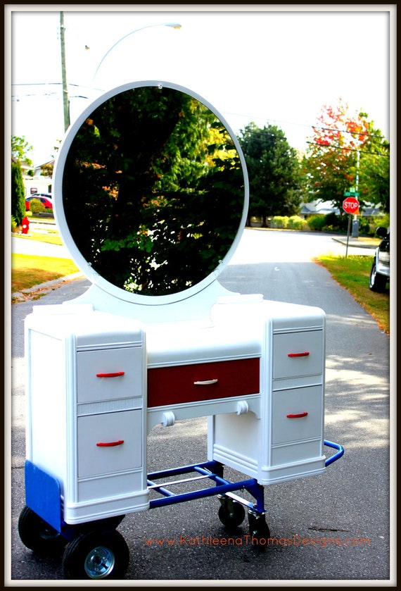 Items similar to 1944 Art Deco Vanity with Circle Mirror in Waterfall