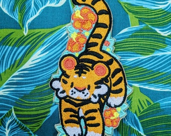 hibiscus tiger iron-on patch