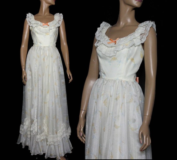 Vintage 1970s Dress - Formal Gown - Maxi Dress - W