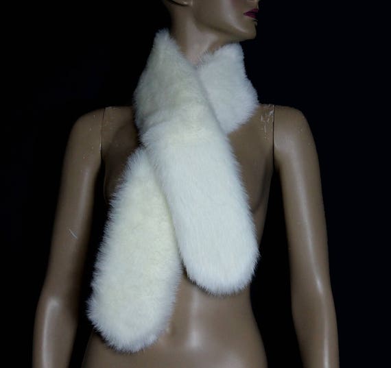 Vintage Faux Mink Collar// White Fur// Faux Fur//