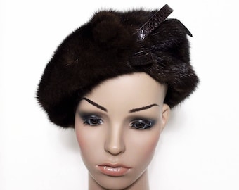 Vintage 1950s Hat// Mink Hat // Brown Mink// Alligator Leather Bow//Fully Lined// Designer Mink// Bow Ornamentation //