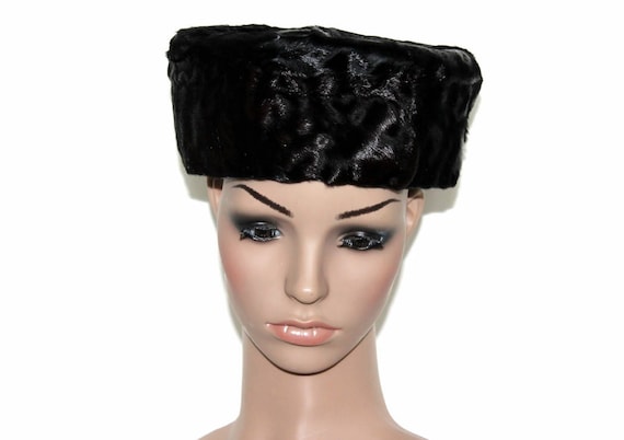 Vintage 1950s Hat//Black Pillbox// 50s Pillbox Hat