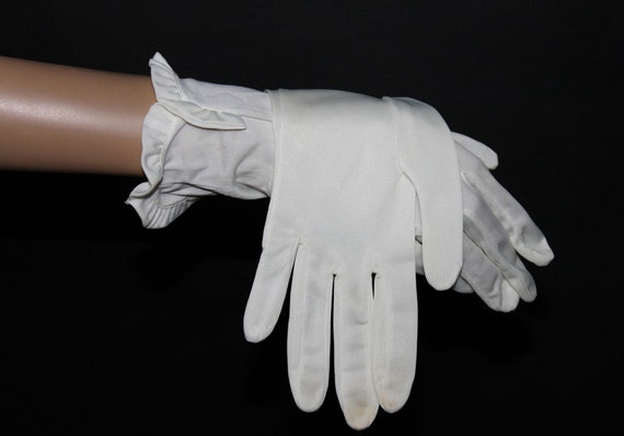Vintage 1950s White Nylon Gloves Pinup Bombshell … - image 3