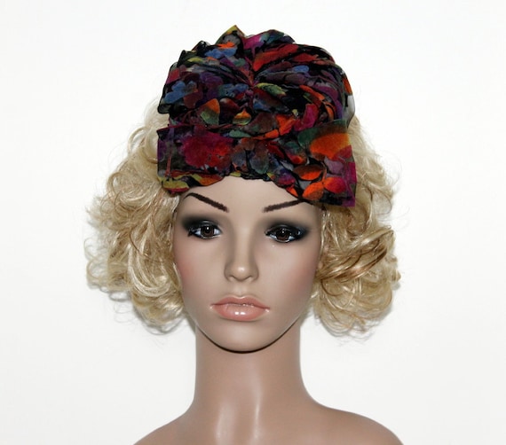 Vintage 1940s Hat// Fascinator// Designer// Nylon