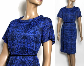 Vintage 1960s Dress// Novelty Print //Wiggle Dress//Blue//Matching Tie Belt//Polyester Dress//