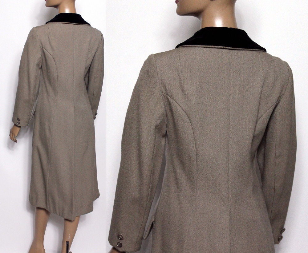 Vintage Woolen Buttoned Coat