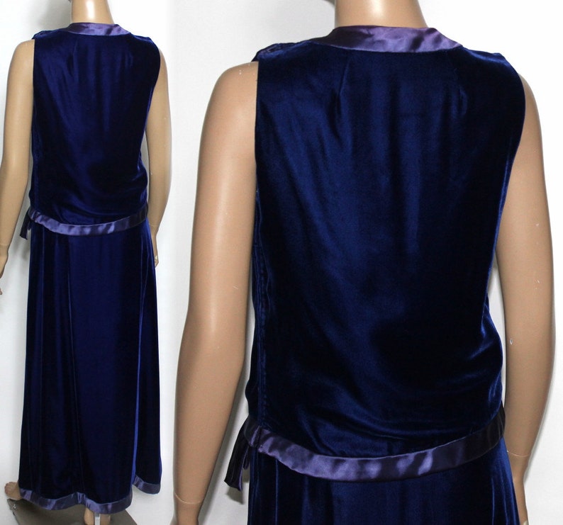 Vintage 1930s 1940s Blue Velvet Vouge Gown image 3