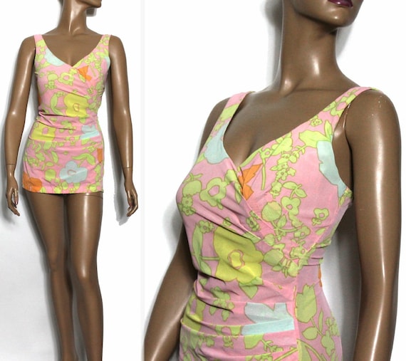 60s swimsuit