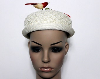 Vintage 1950s Hat . Bird Ornamentation on Top of Crown . White Straw Braid . Designer Chapeaux . Garden Party . Woven Straw