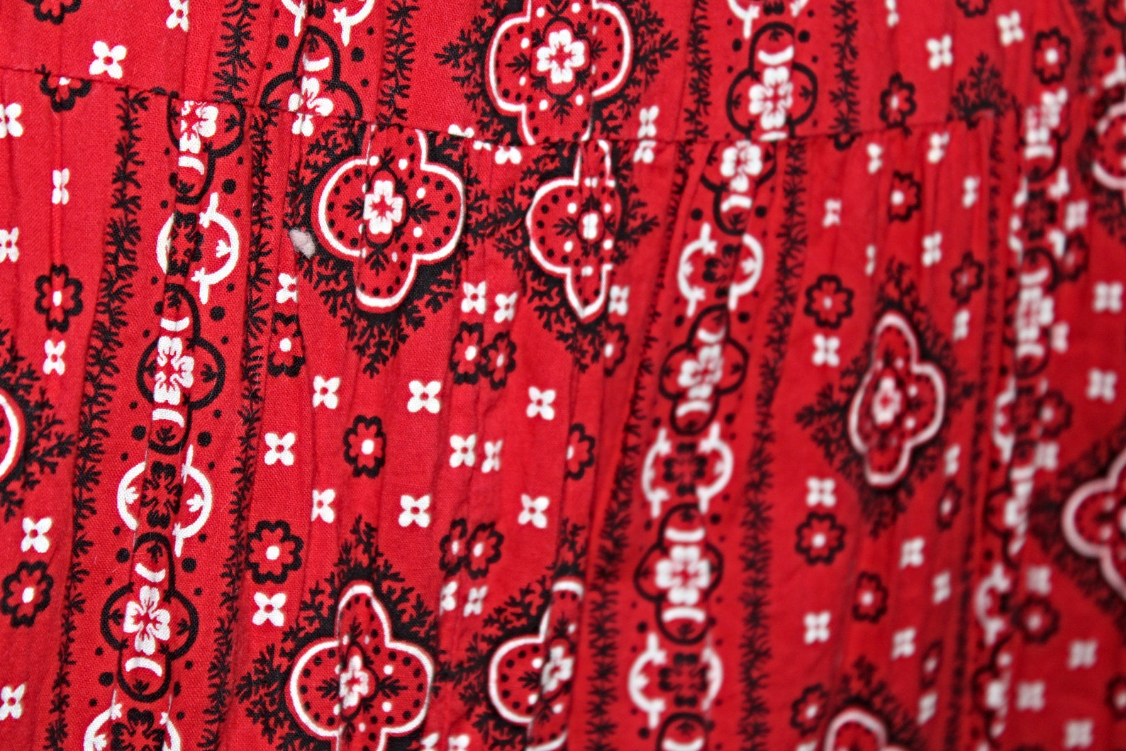Vintage 1950's Full Circle Skirt/red Black/pleated/cotton/50's Dirndl ...