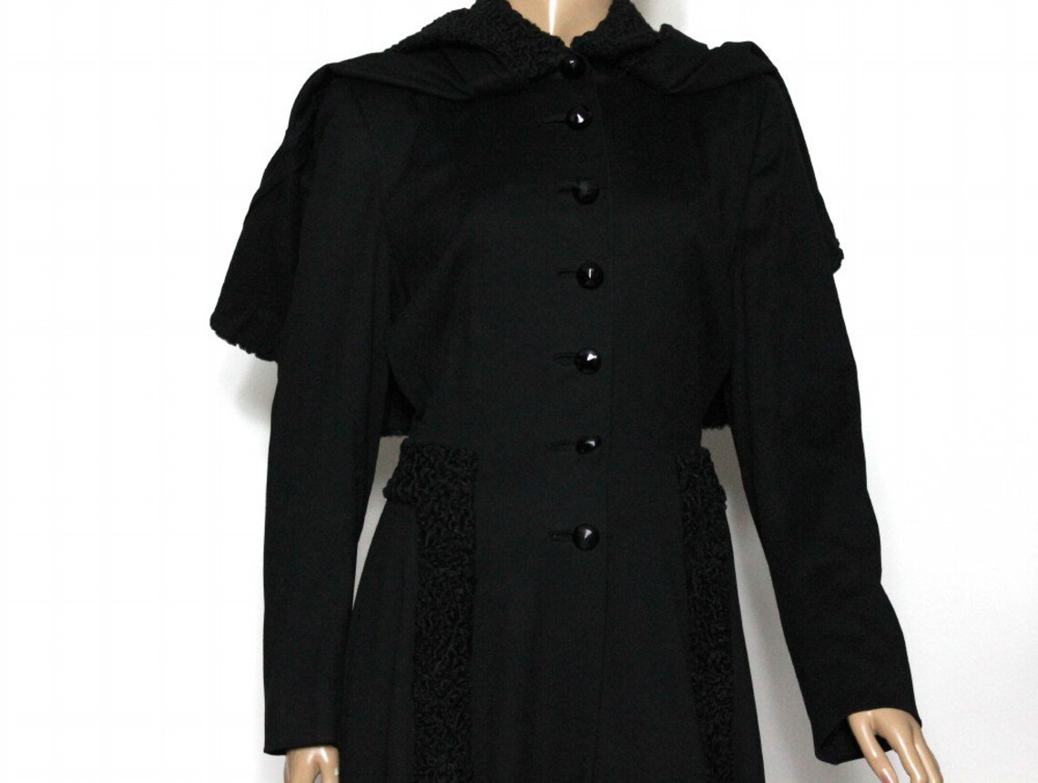 1940s Princess Coat// Black// Wool// Attached Cape// Faux | Etsy