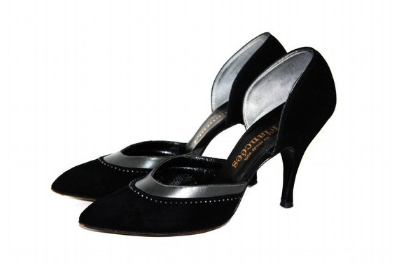 Vintage 1950s Shoes - Black Suede Leather Stilett… - image 1
