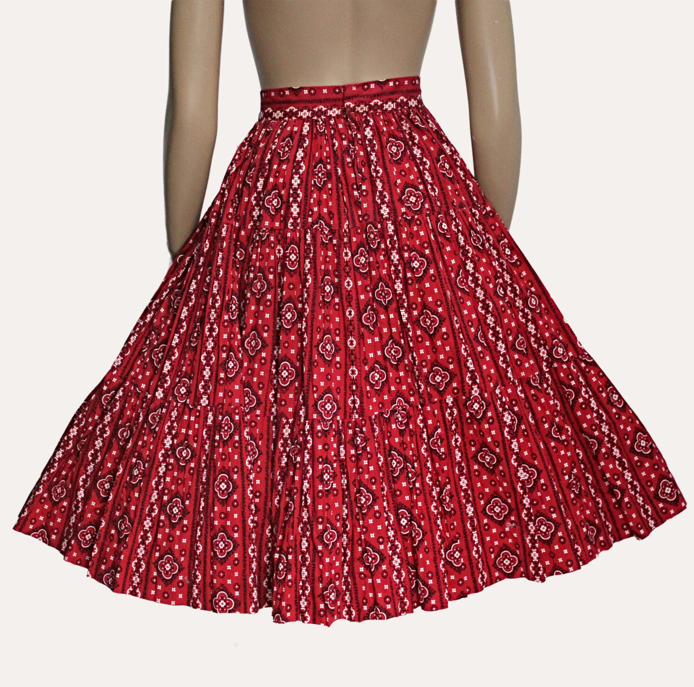 Vintage 1950's Full Circle Skirt/red Black/pleated/cotton/50's Dirndl ...