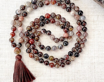 Collar de Mala de Madera Petrificada: 108 cuentas de meditación de piedras preciosas