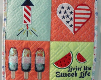 Embroidered Wall Hanging, Appliqued Wall Hanging, Embroidered Banner, 4th of July Wall Hanging, Holiday Banner, Quilted Wall Hanging