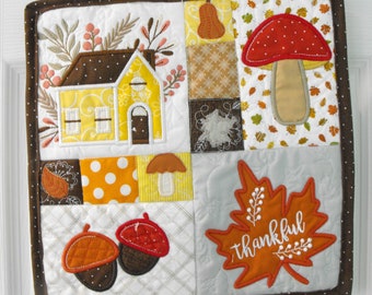 Embroidered Wall Hanging, Appliqued Wall Hanging, Embroidered Banner, September Wall Hanging, Holiday Banner, Quilted Wall Hanging