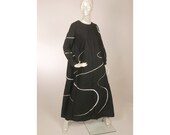 Marimekko vintage 1970s 1975 Jalki Jälki black white maxi tent dress