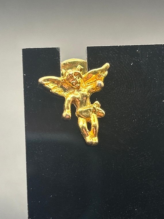Vintage Gold Toned Cherub Angel Pin Brooch | Retro Celestial Guardian Winged