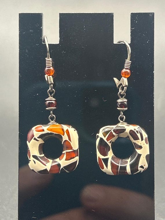 Vintage Modernist Resin Swirl Drop Dangle Earrings Amber Accent