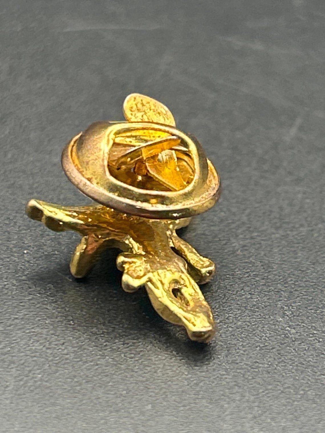 Vintage Gold Toned Cherub Angel Pin Brooch | Retro Celestial Guardian Winged, photo 4 of 5