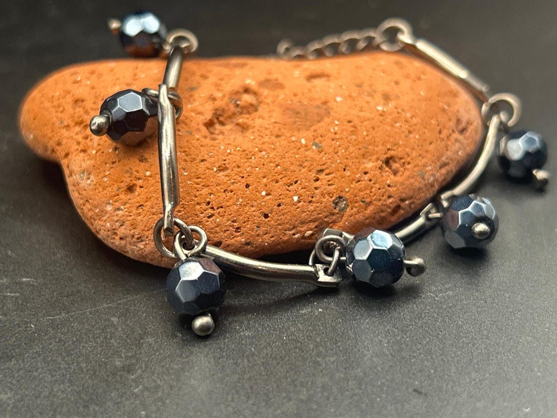Vintage Silver Tone Adjustable Dark Navy Beaded Chain Bracelet, photo 2 of 5