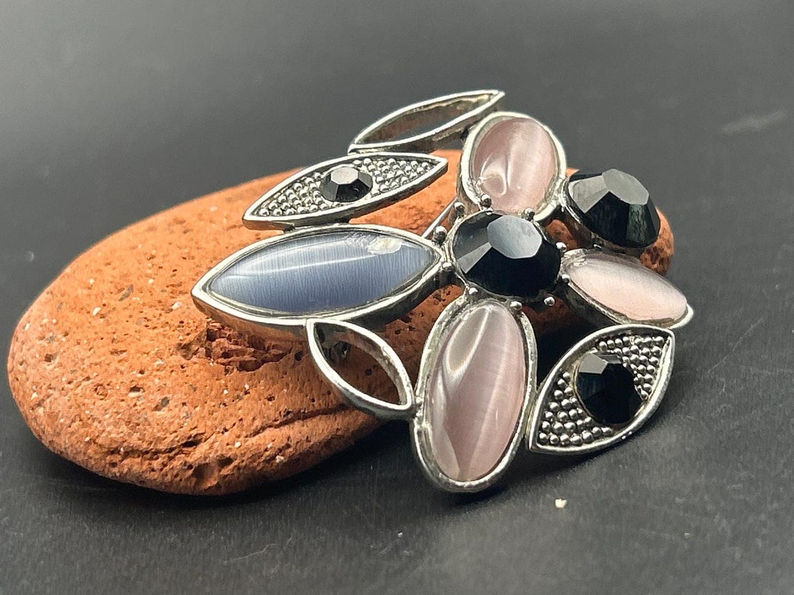 Vintage 1980s Evil Eye Brooch Pin Pink Black Purple Marquise Silver Tone Gothic, photo 2 of 5