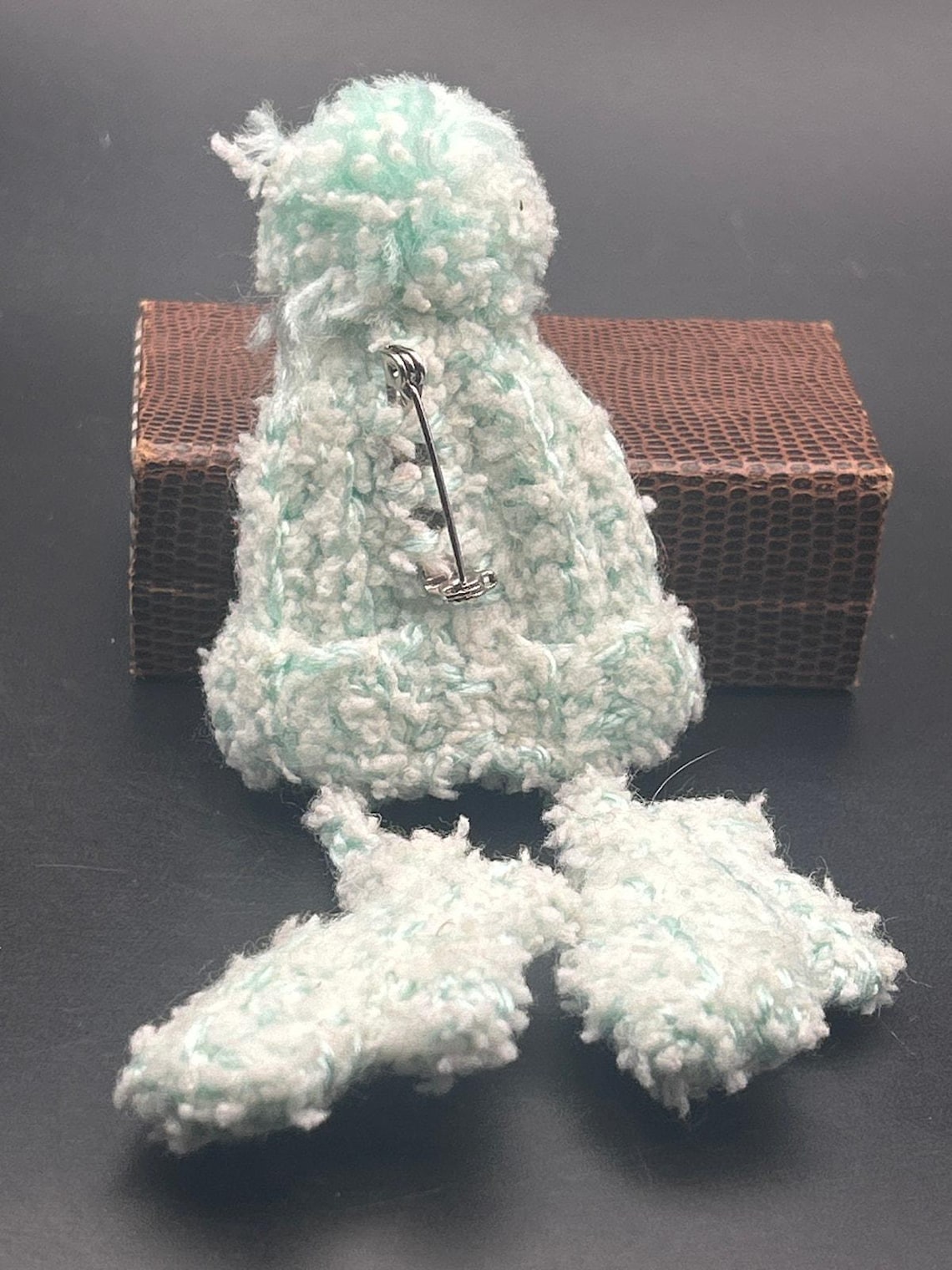 Vintage Handmade Yarn Hat and Mittens Brooch | Cozy Winter Novelty Pin, photo 5 of 6
