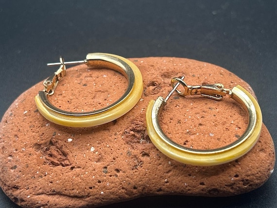 Vintage Gold Hoop Earrings with Shell Inlay | Chunky 1” Boho Creoles