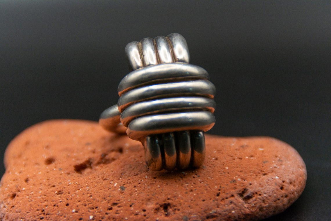 Modernist Knot Ring in 925 - Size 7 - 16g, photo 2 of 7