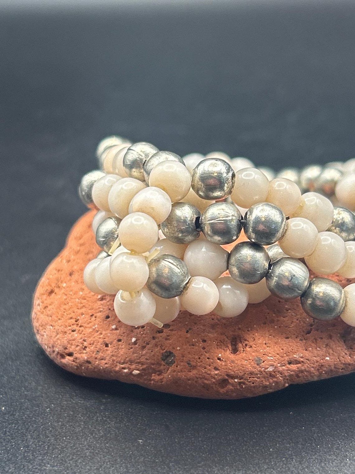 Vintage 4 Strand Glass and Silver Tone Beaded Bracelet, photo 4 of 4