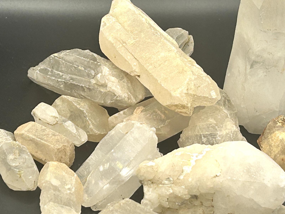 Raw Madagascar Clear Quartz Crystal Points Bulk Lot 3 LBs Rough Mystery Scoop, photo 5 of 6