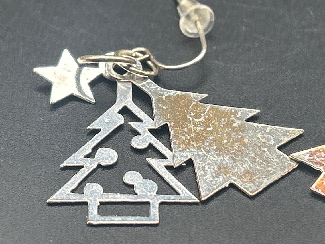 Christmas Tree Enamel Silver Tone Triple Layer Dangle Earrings Holiday Xmas, photo 5 of 6