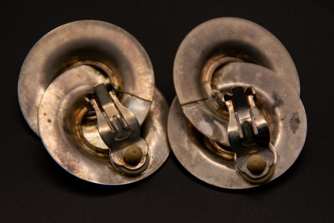 Vtg Norma Jean Swirl Clip On Earrings Large Rivoli Headlight Crystal 80s 90s, photo 4 of 5