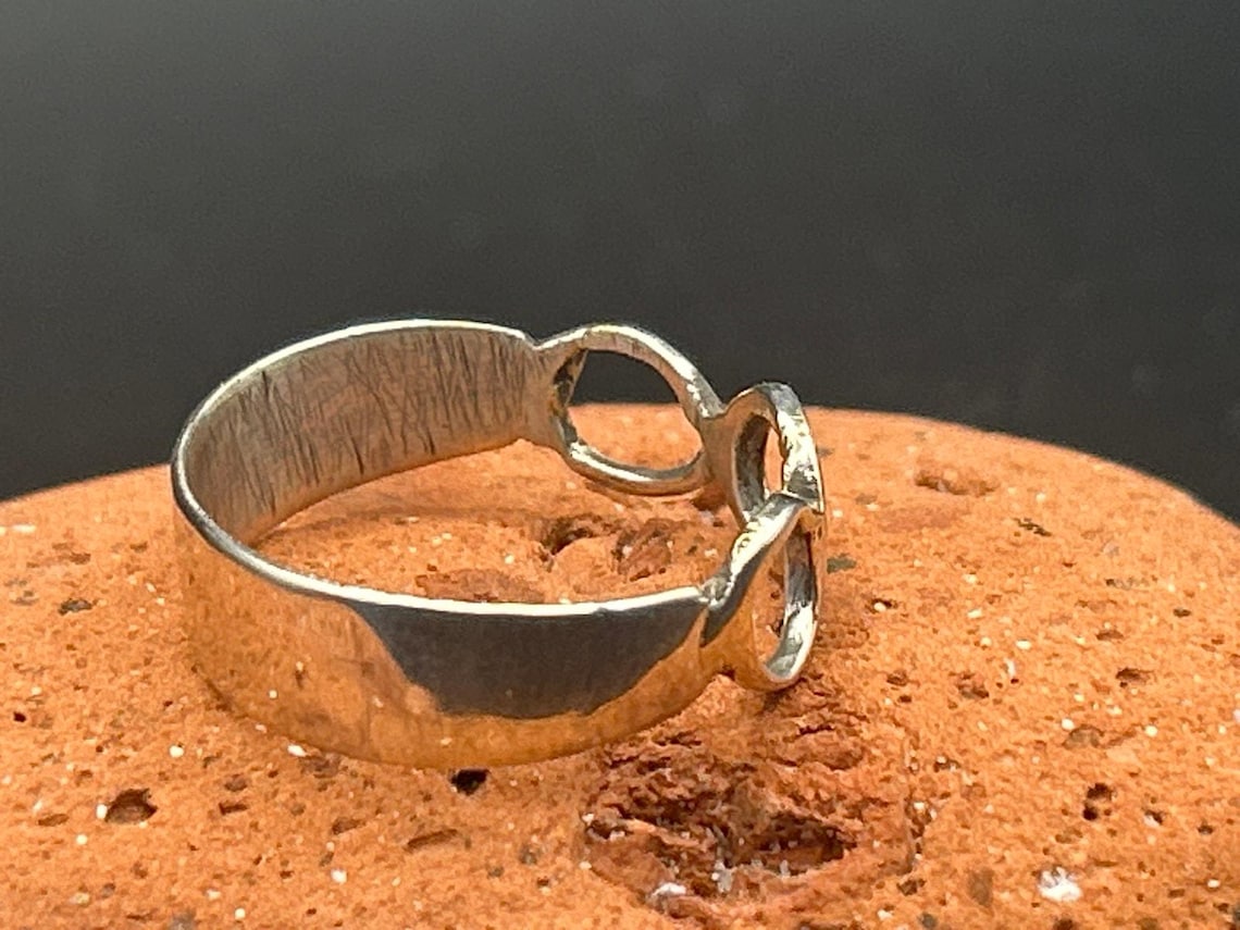 Handmade Minimalist Triple Loop 925 Sterling Silver Ring Size 9 Artisan, photo 2 of 5