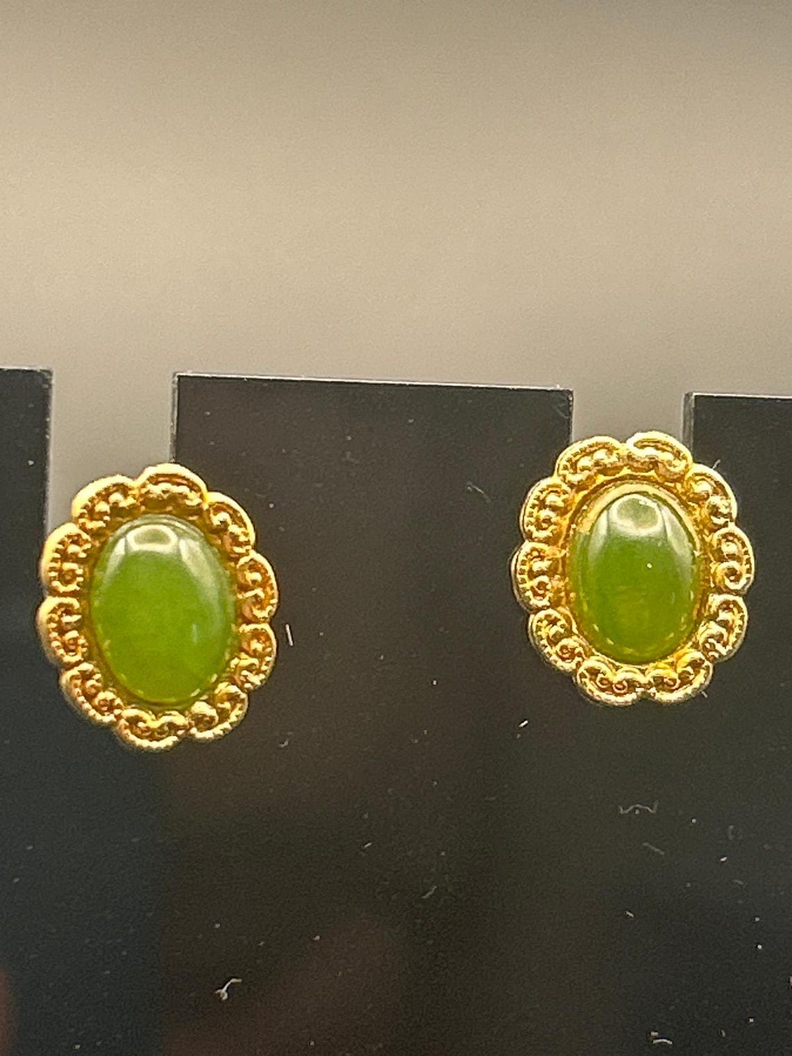Vintage Faux Jade Cabochon Stud Earrings | Gold Tone Scalloped Floral, photo 2 of 4