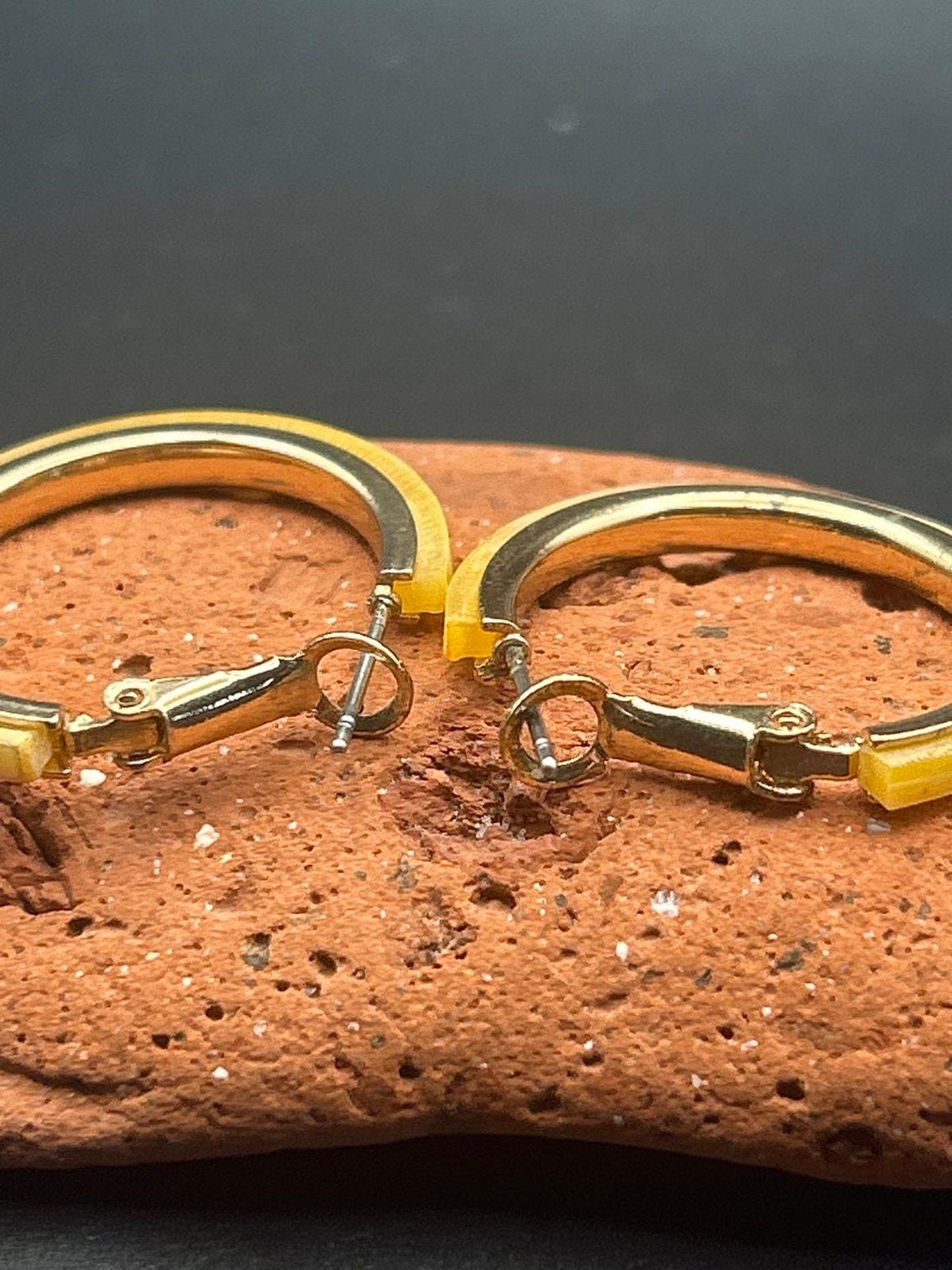 Vintage Gold Hoop Earrings with Shell Inlay | Chunky 1” Boho Creoles, photo 4 of 5